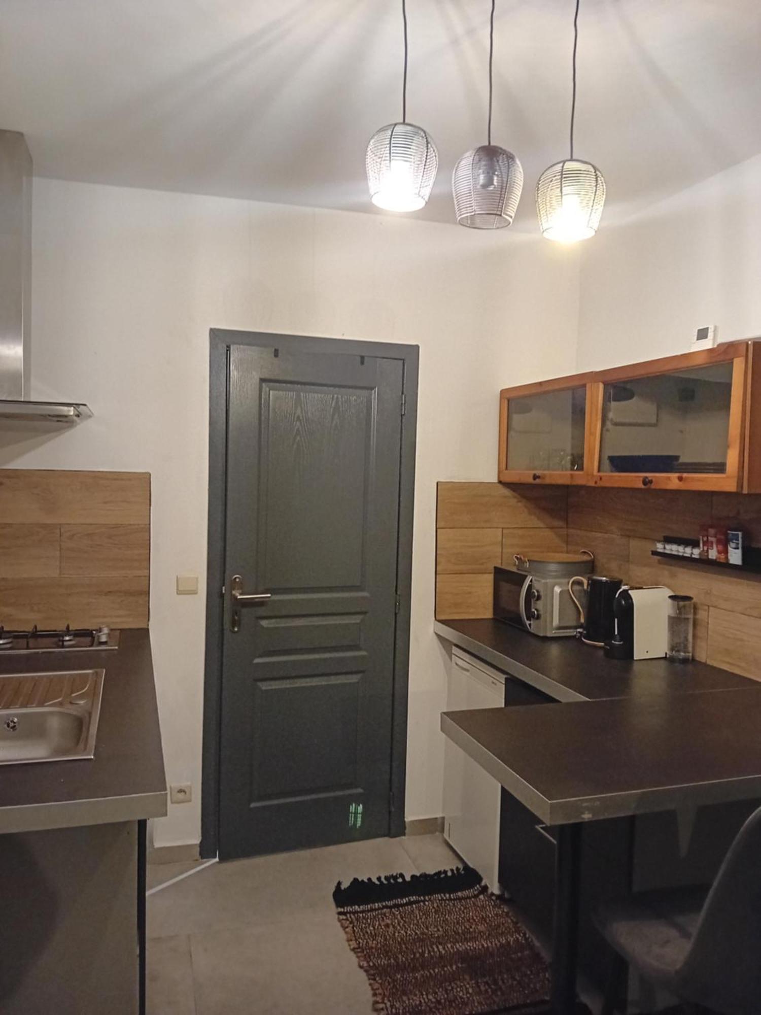 Studio Meuble 4Km Aeroport Charleroi Eksteriør billede